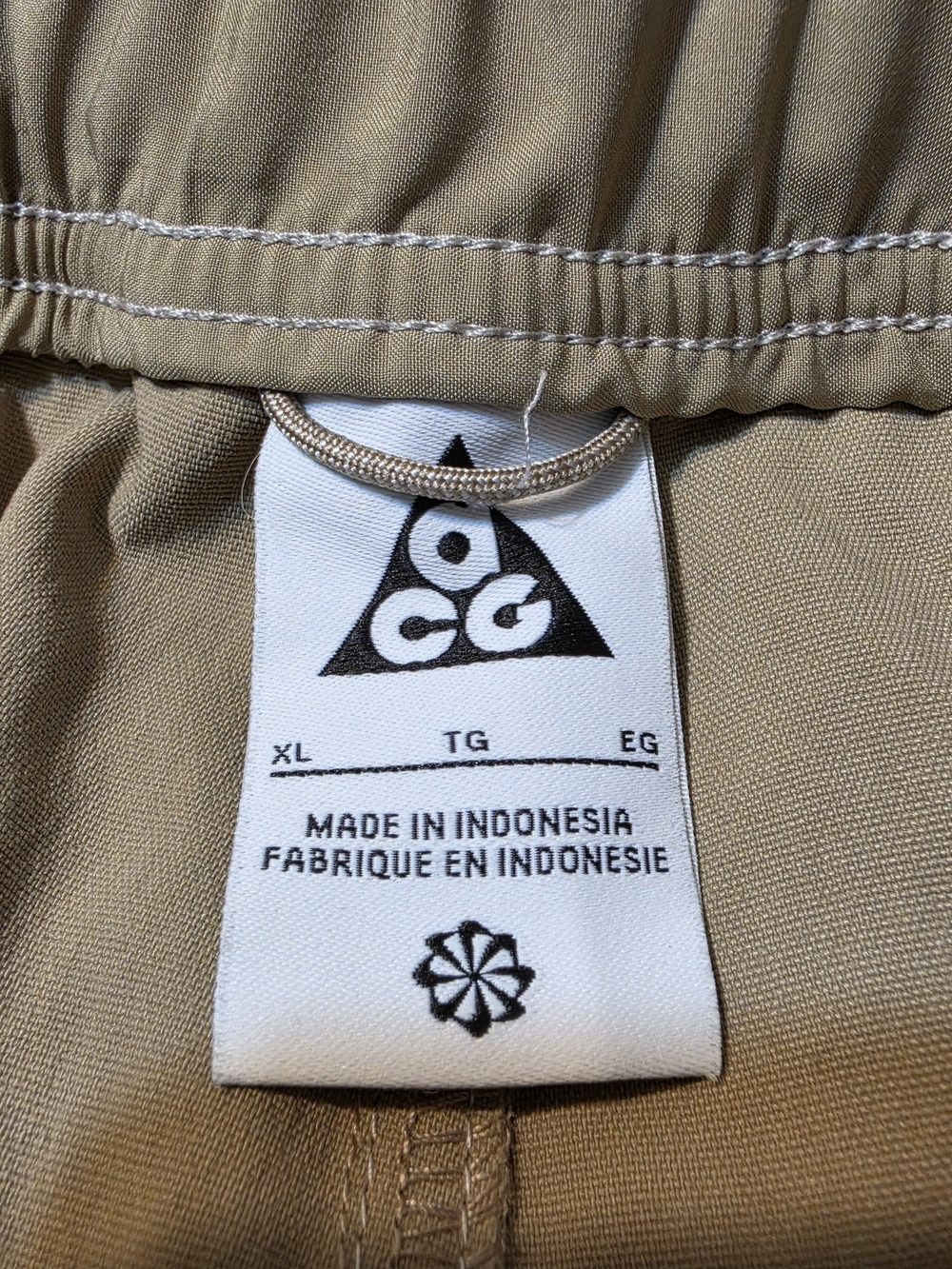 Nike ACG Men's Convertible Cargo Pants - Picture 7 of 8